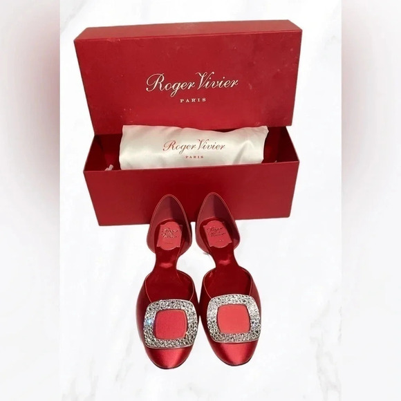 Authentic Roger Vivier statement pink satin Dorsay flat pointed  toe sandal 36 - Picture 2 of 7